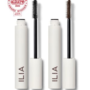Mascara is a Moment Set
